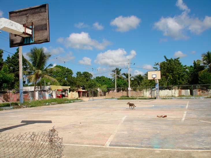 cancha baloncesto en republica dominicana